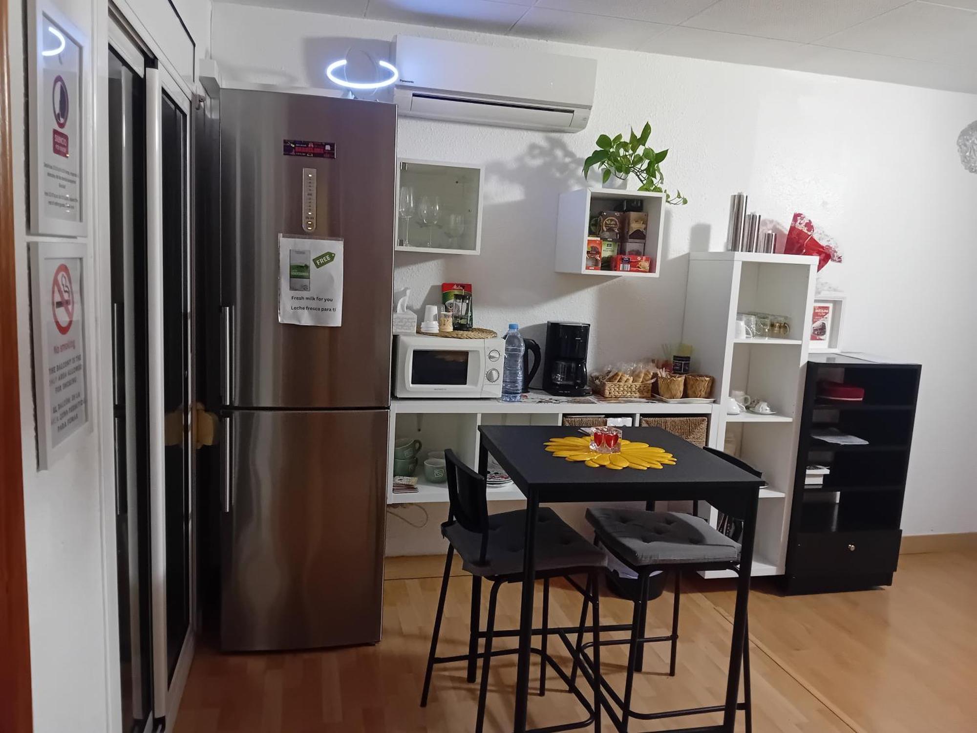 Apartamento Compartido Excelente Ubicacion El Prat de Llobregat Exteriör bild