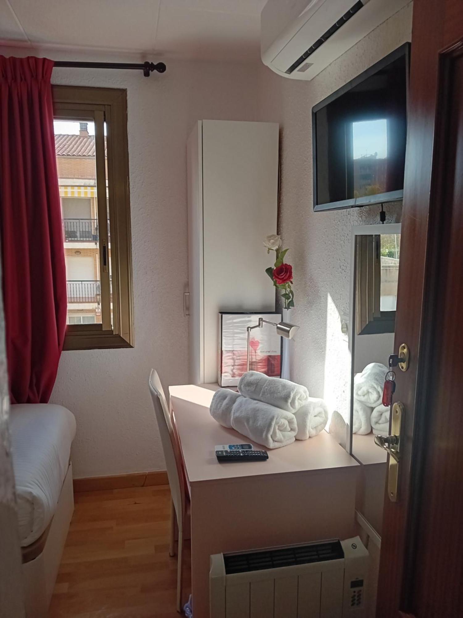 Apartamento Compartido Excelente Ubicacion El Prat de Llobregat Exteriör bild
